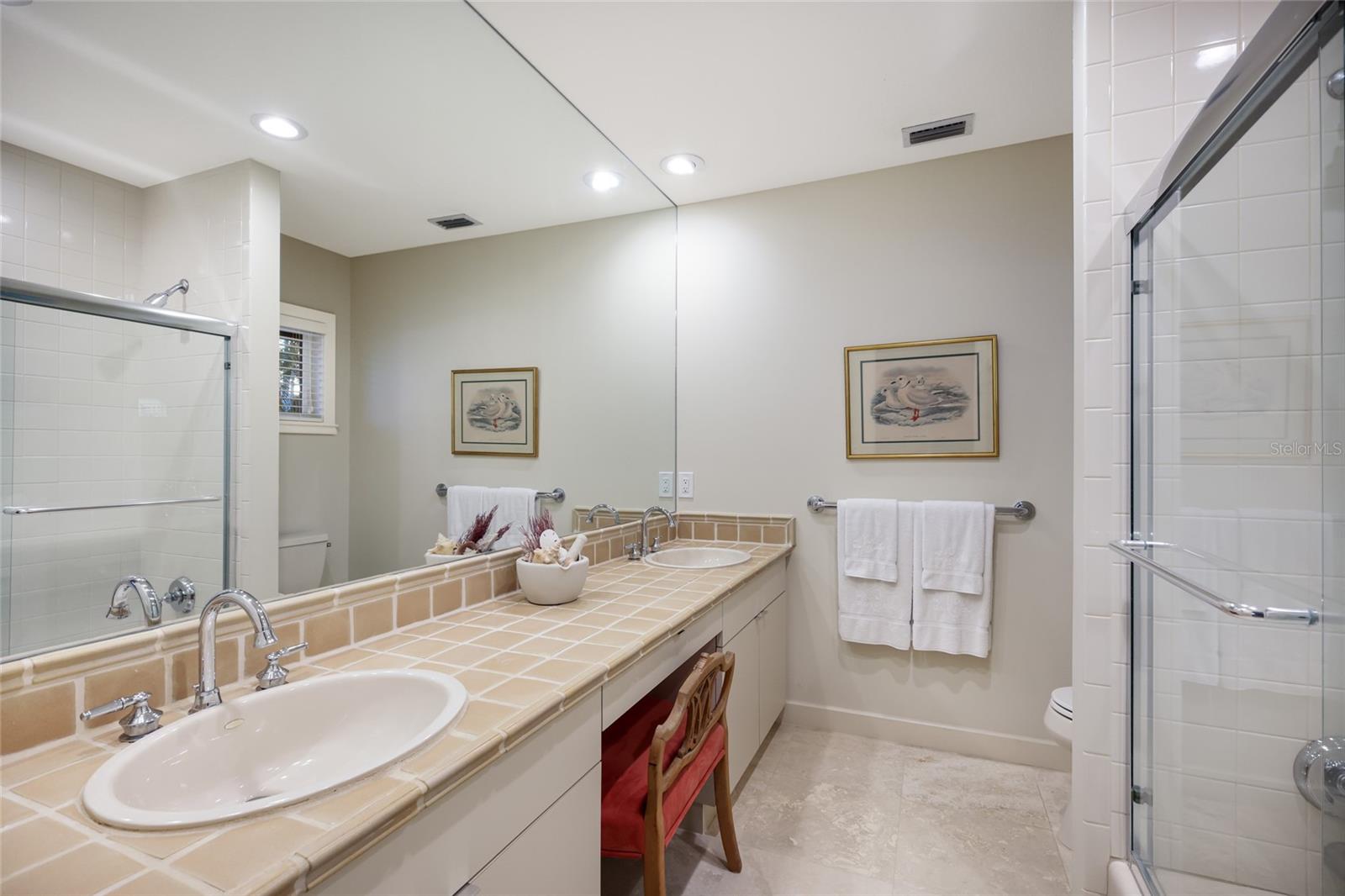 Image 29 of 89 For 106 49th Street