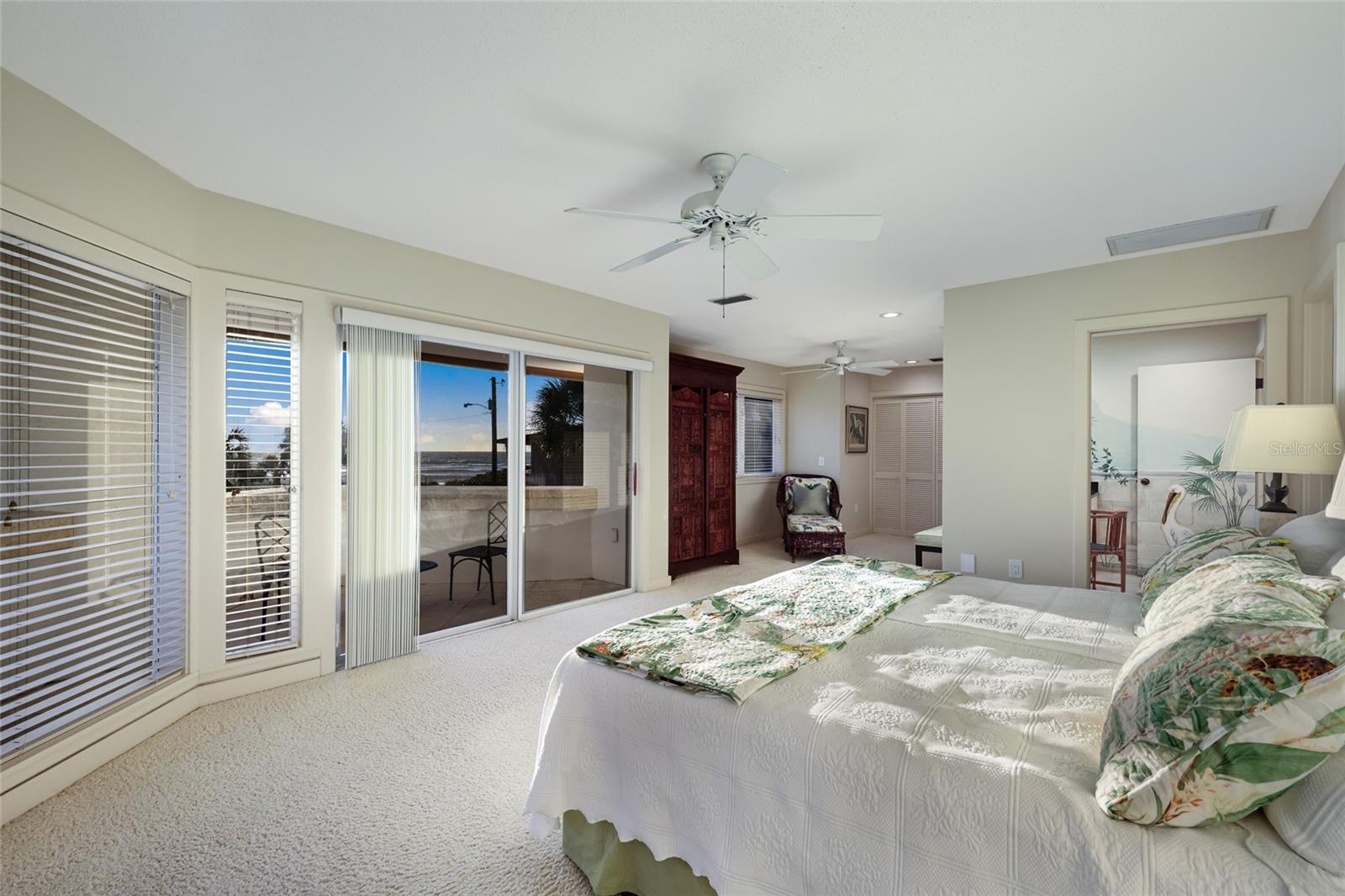 Image 32 of 89 For 106 49th Street