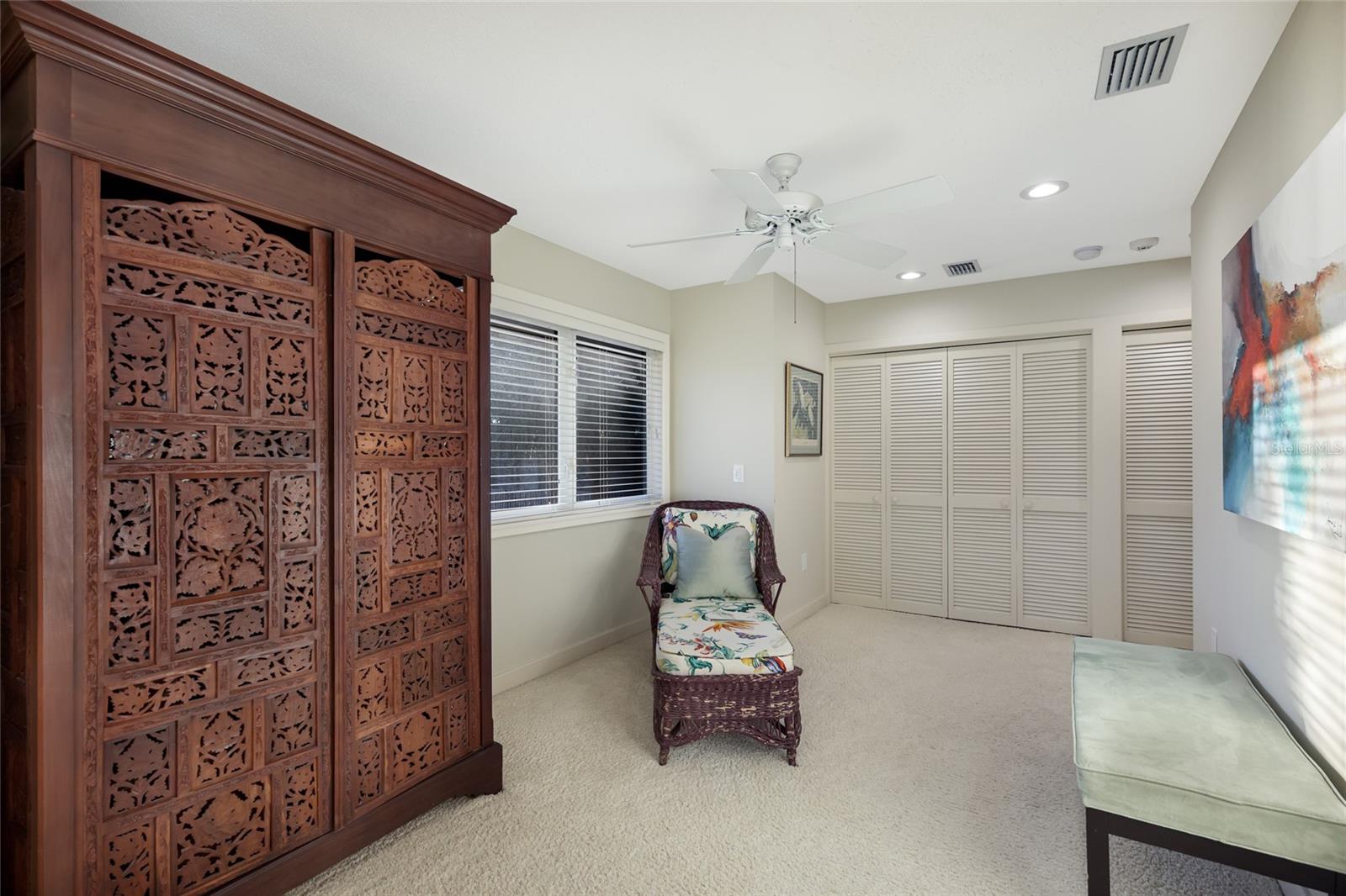 Image 39 of 89 For 106 49th Street