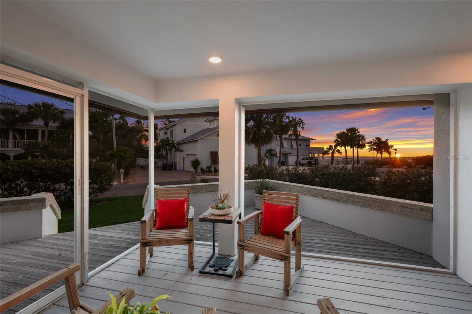 Image 8 of 89 For 106 49th Street