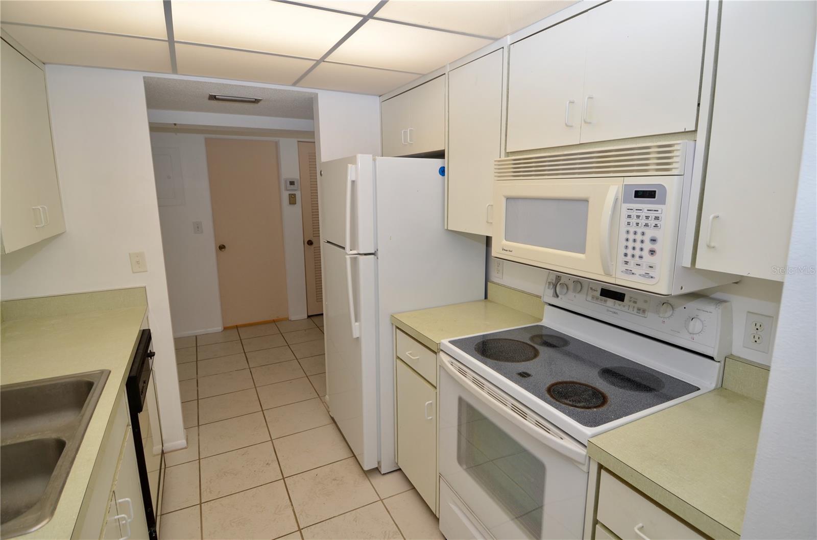 Image 2 of 18 For 3560 Hispania Place 211