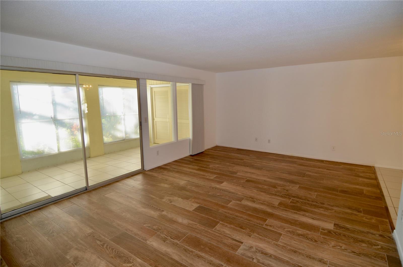 Image 6 of 18 For 3560 Hispania Place 211