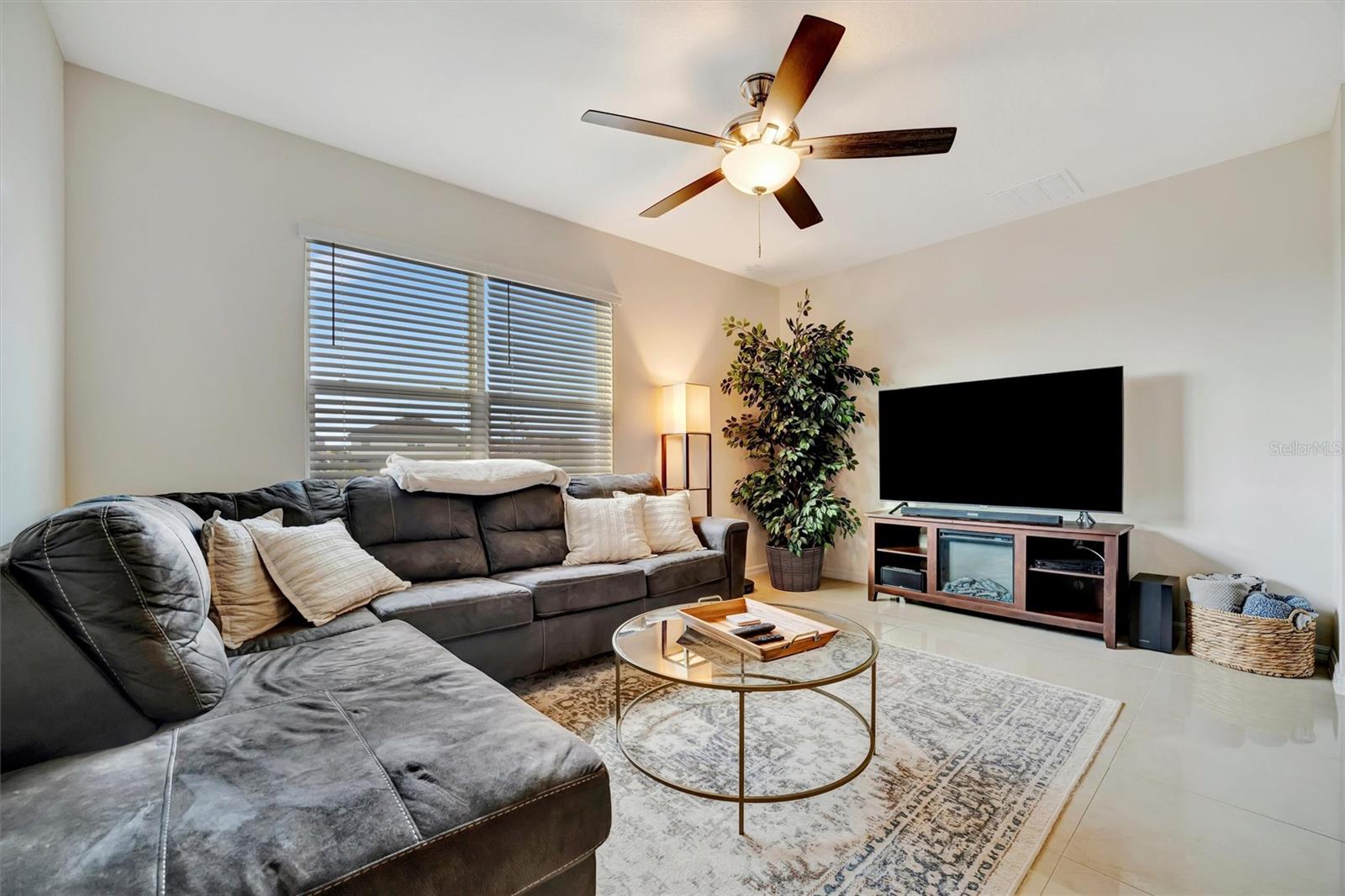 Image 28 of 55 For 16341 Little Garden Drive