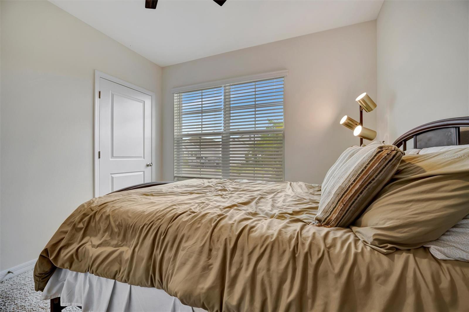 Image 32 of 55 For 16341 Little Garden Drive