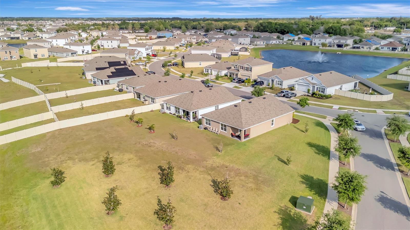 Image 4 of 55 For 16341 Little Garden Drive