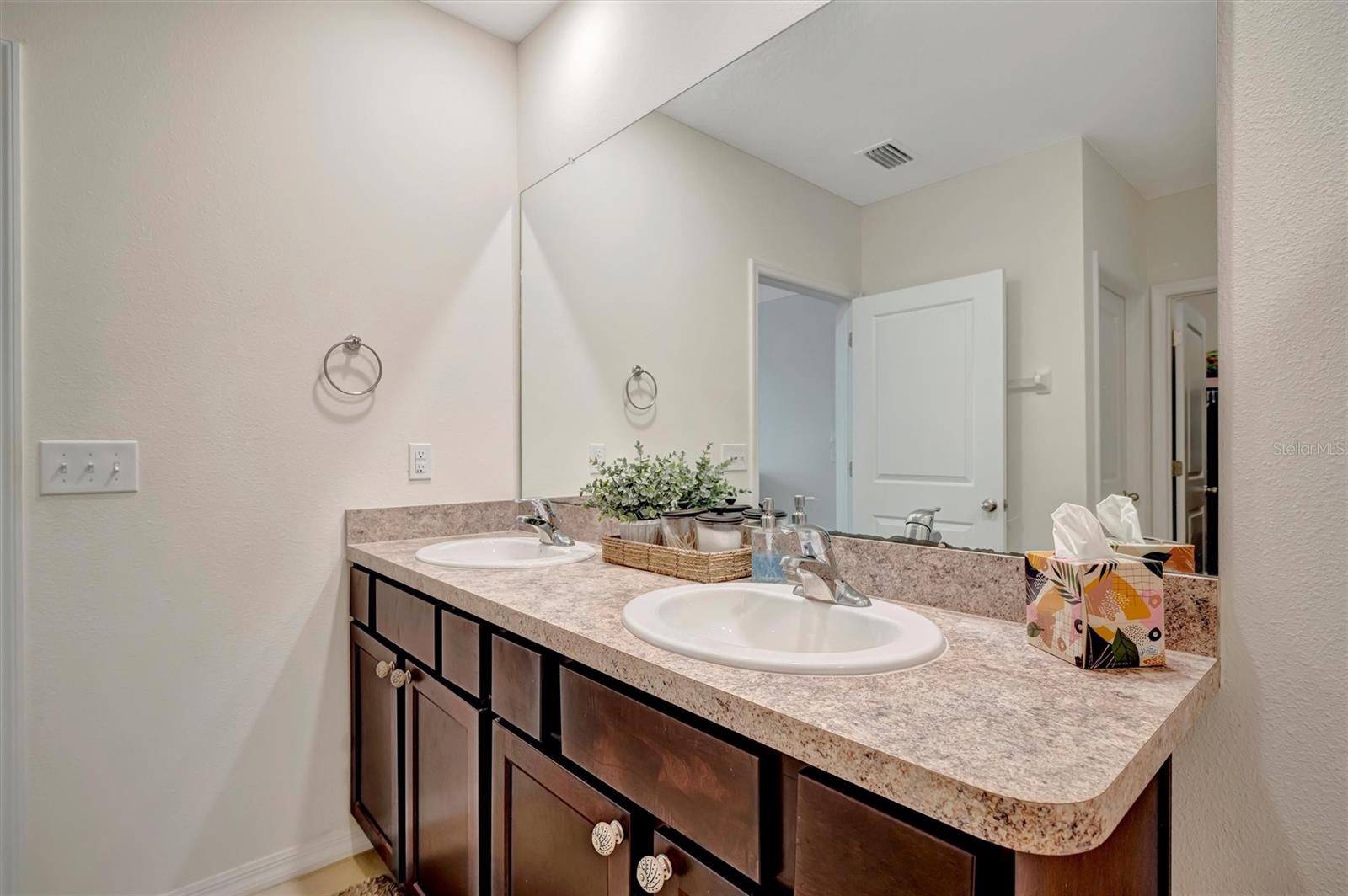 Image 48 of 55 For 16341 Little Garden Drive