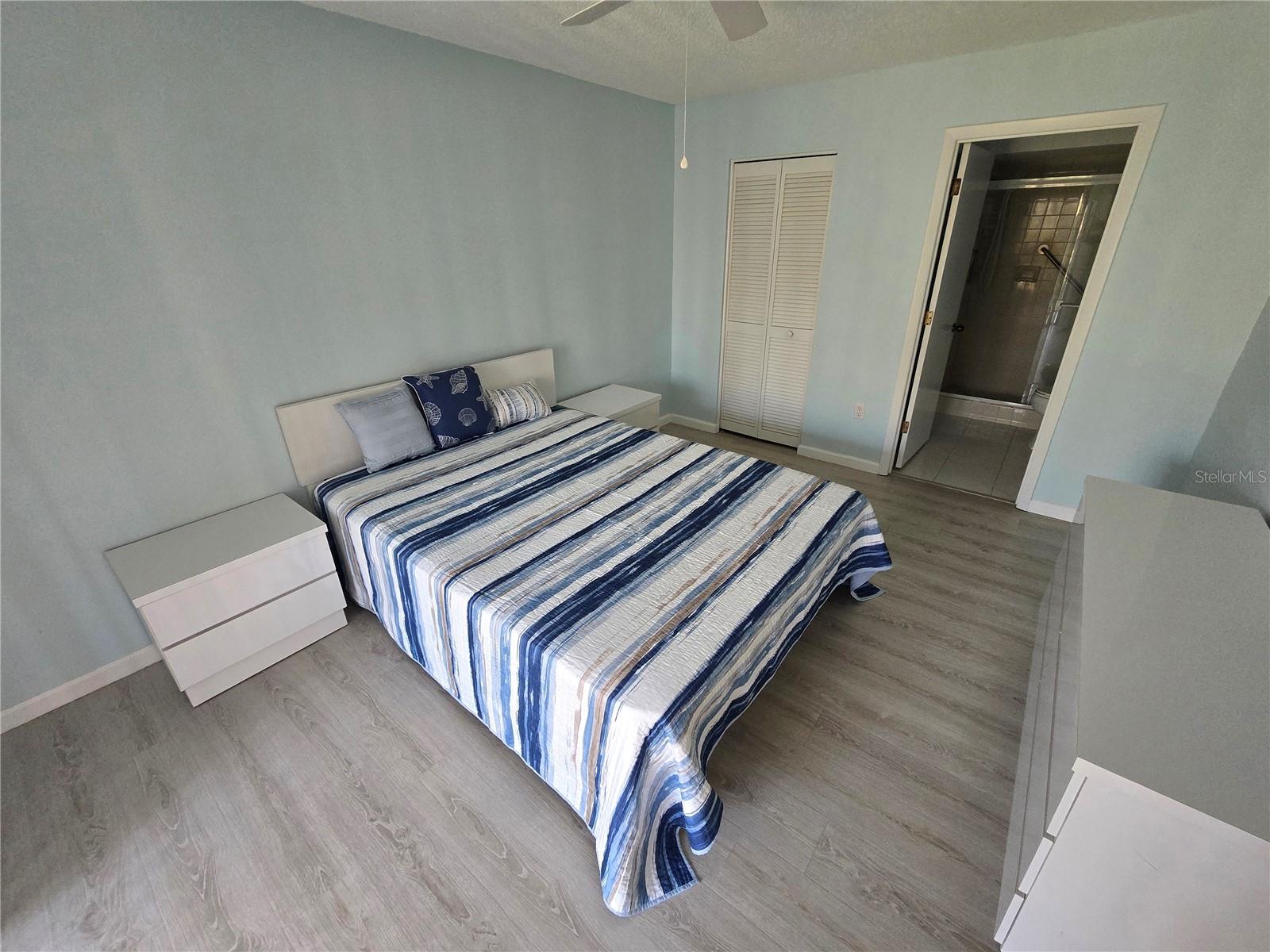 Image 14 of 46 For 2816 72nd Street Court W