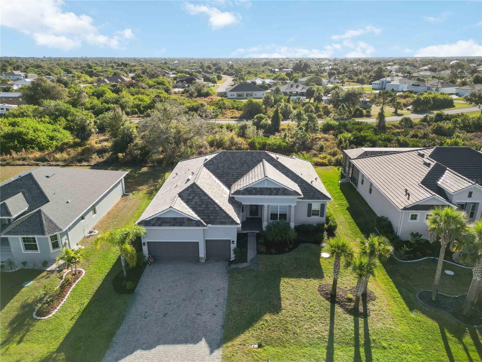 Image 32 of 45 For 10016 Duquesne Street