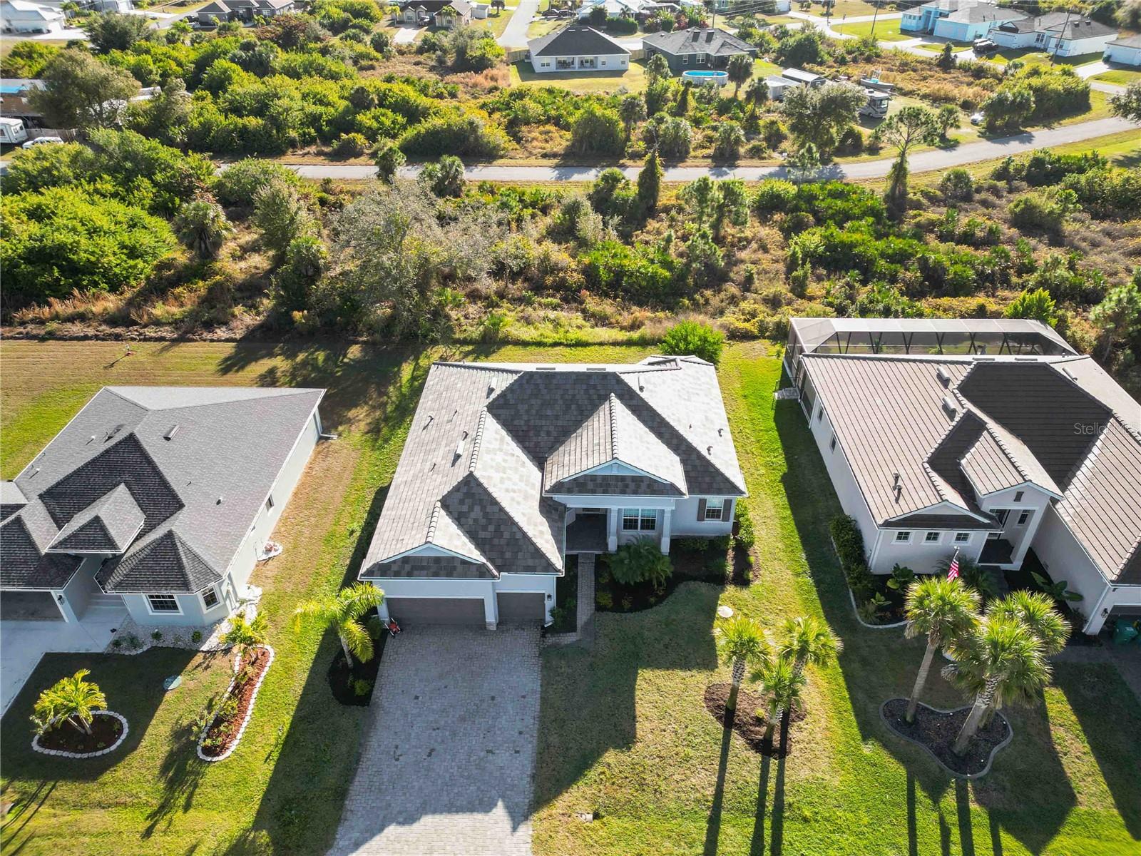 Image 33 of 45 For 10016 Duquesne Street