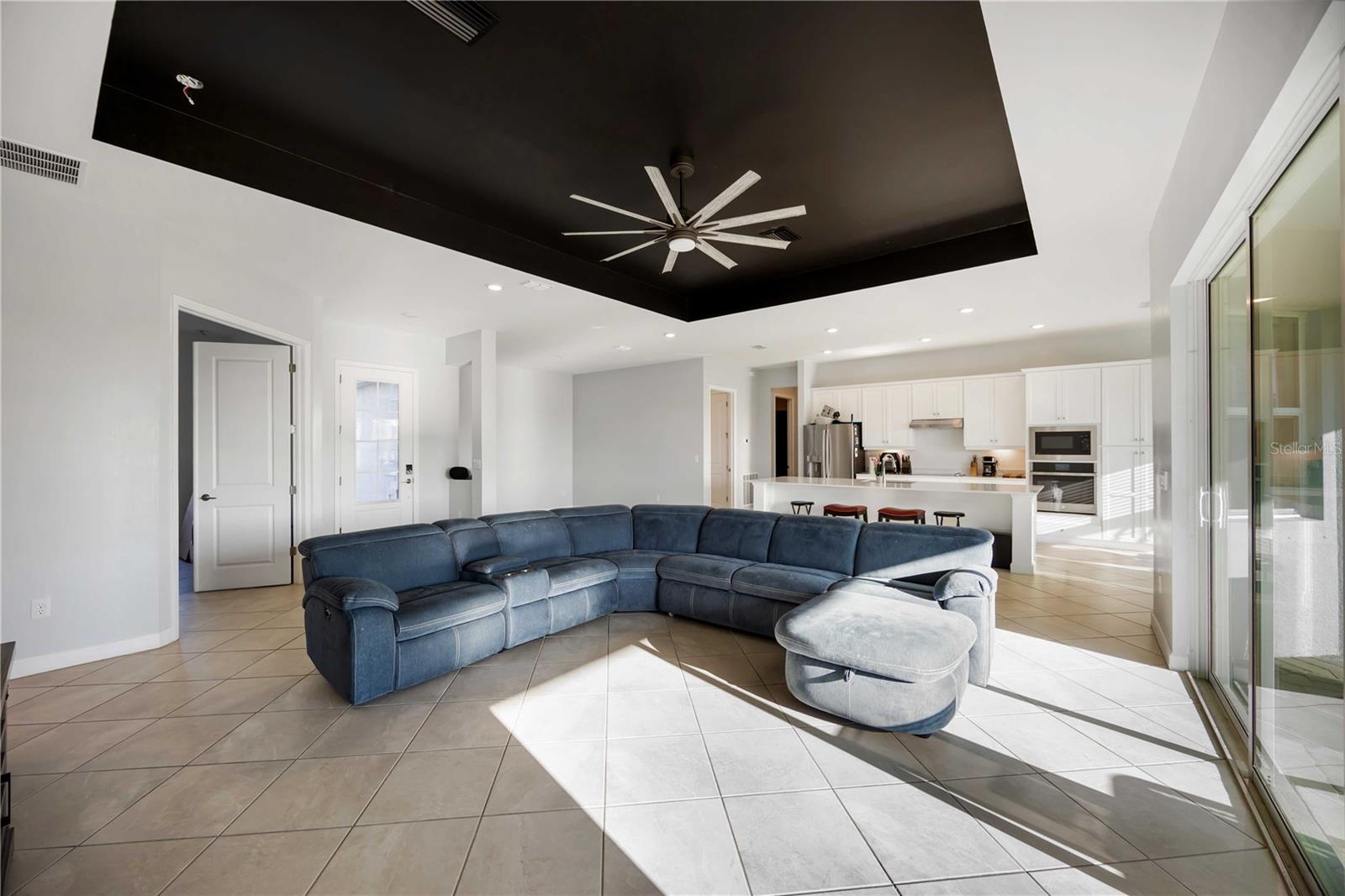 Image 8 of 45 For 10016 Duquesne Street