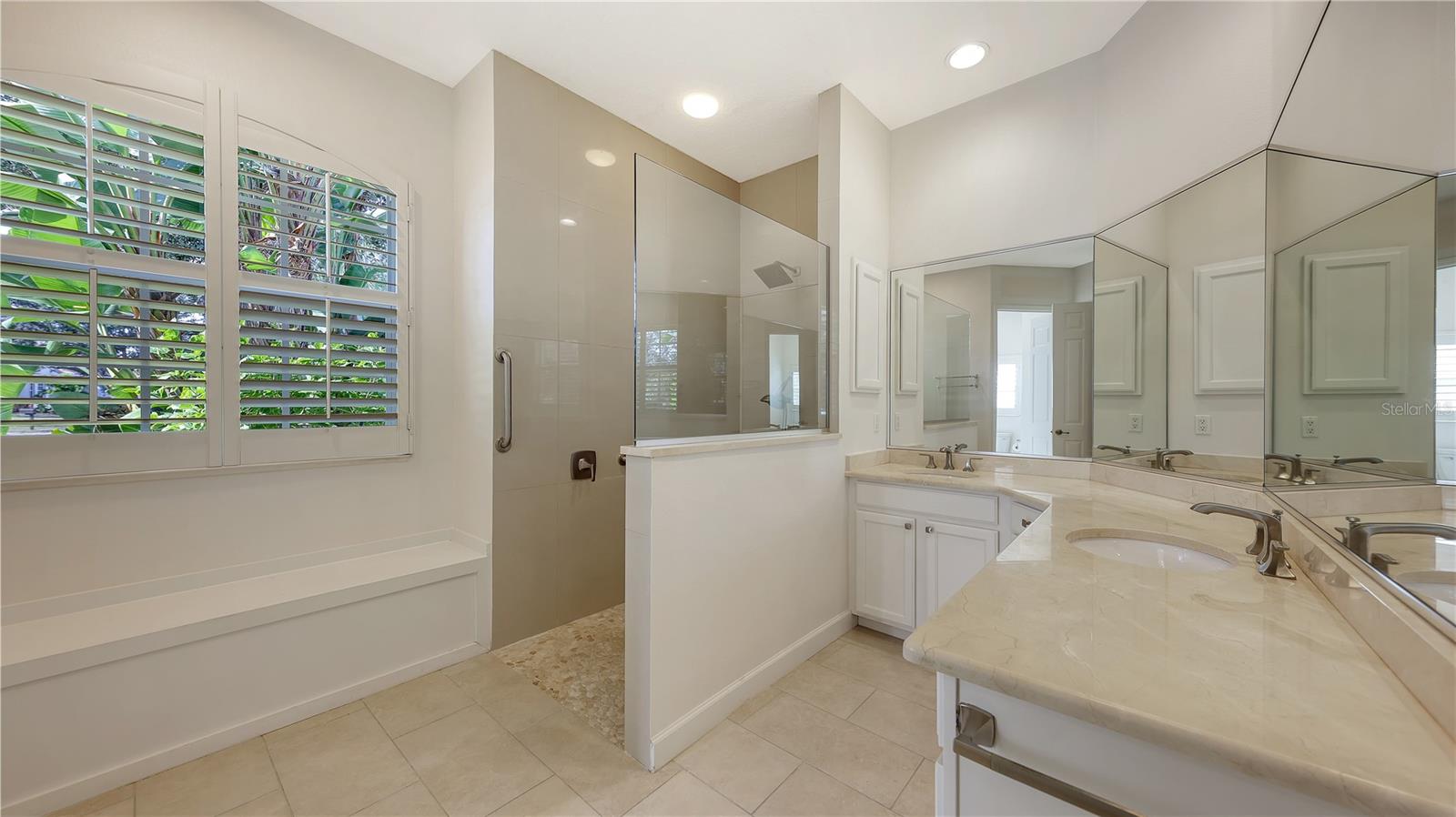 Image 13 of 40 For 6925 Conestoga Place