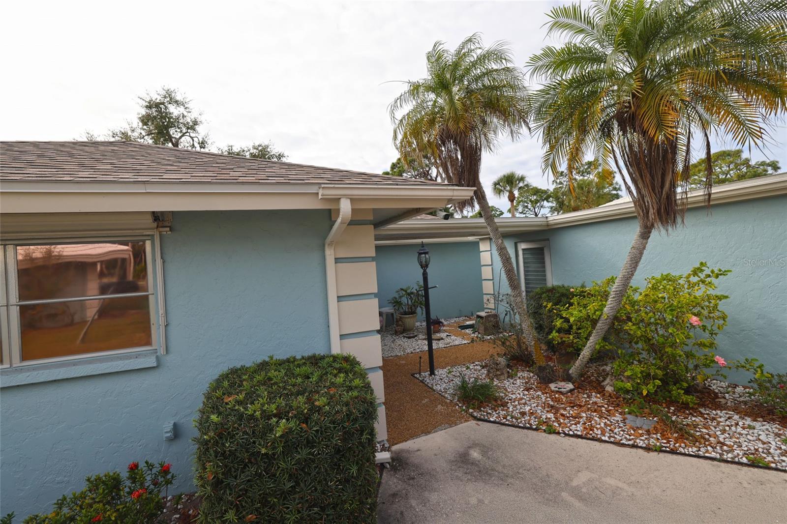 Image 2 of 48 For 315 Dante Drive 315