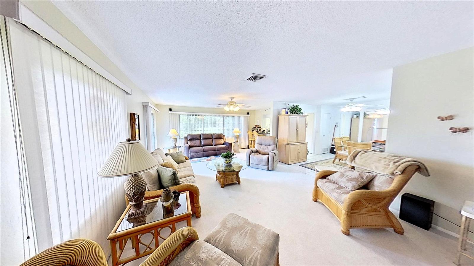 Image 22 of 48 For 315 Dante Drive 315