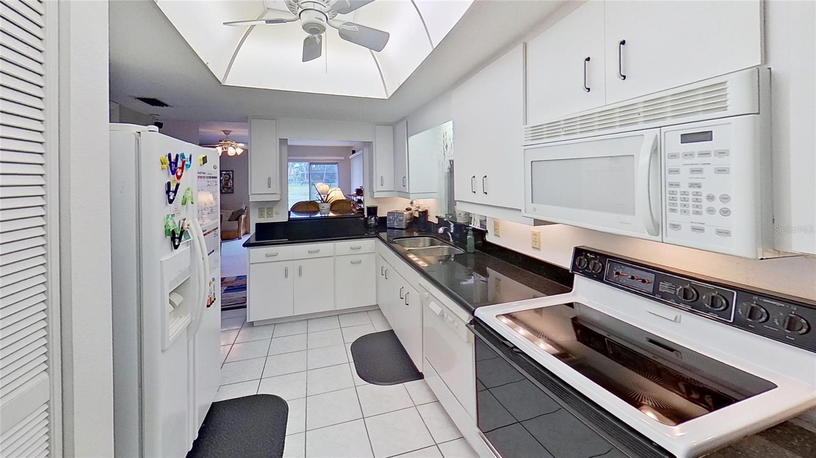 Image 25 of 48 For 315 Dante Drive 315