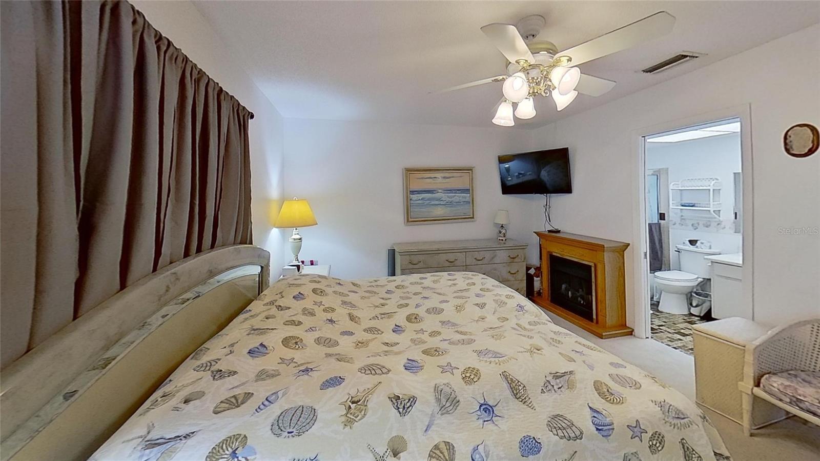 Image 31 of 48 For 315 Dante Drive 315