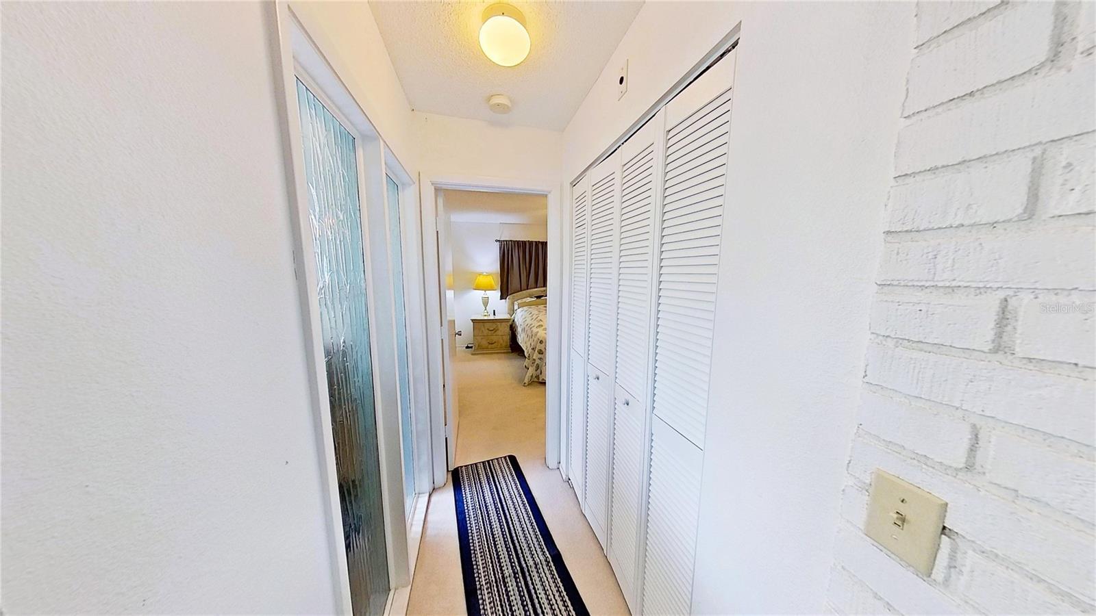 Image 9 of 48 For 315 Dante Drive 315