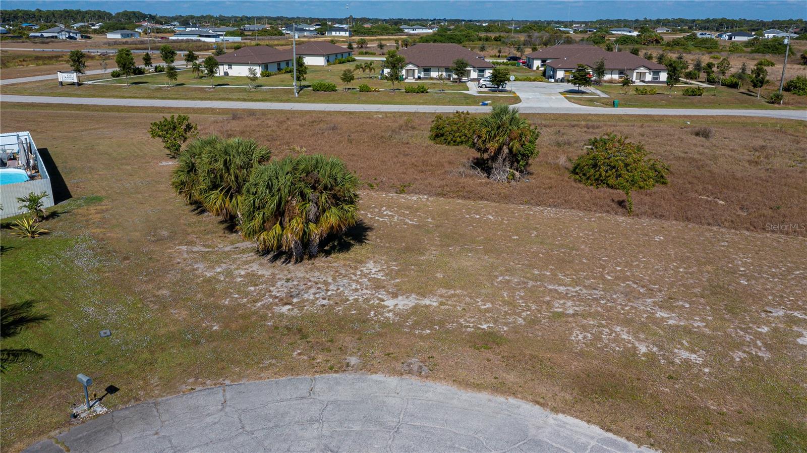 Image 10 of 19 For 7004 Cameo Court