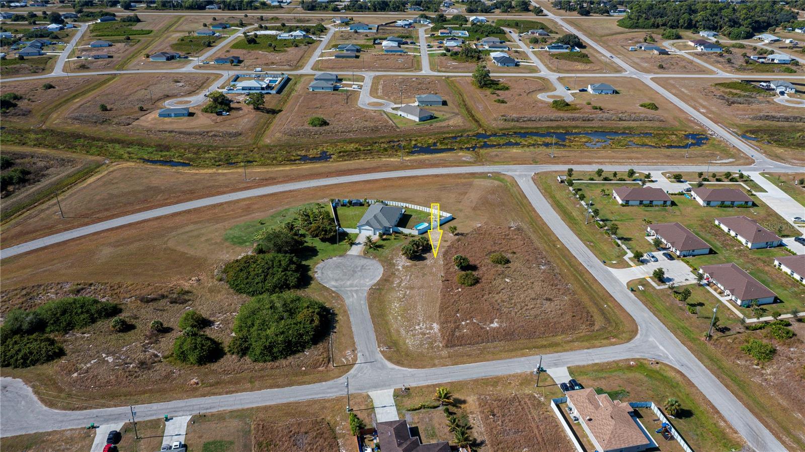 Image 13 of 19 For 7004 Cameo Court