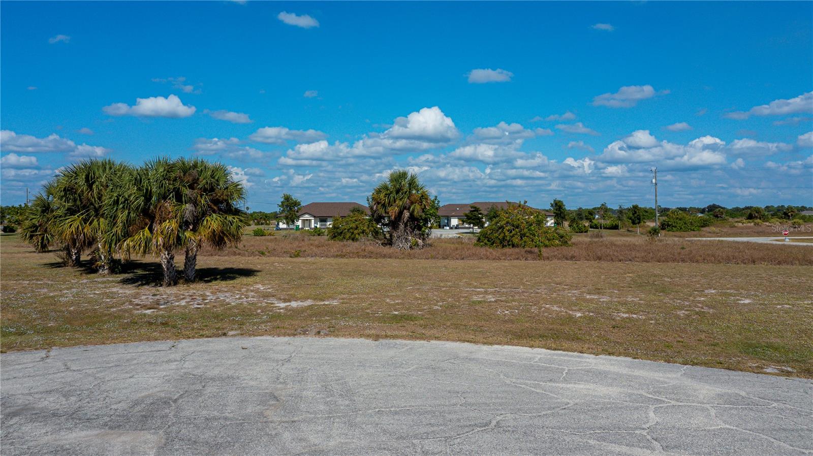 Image 7 of 19 For 7004 Cameo Court