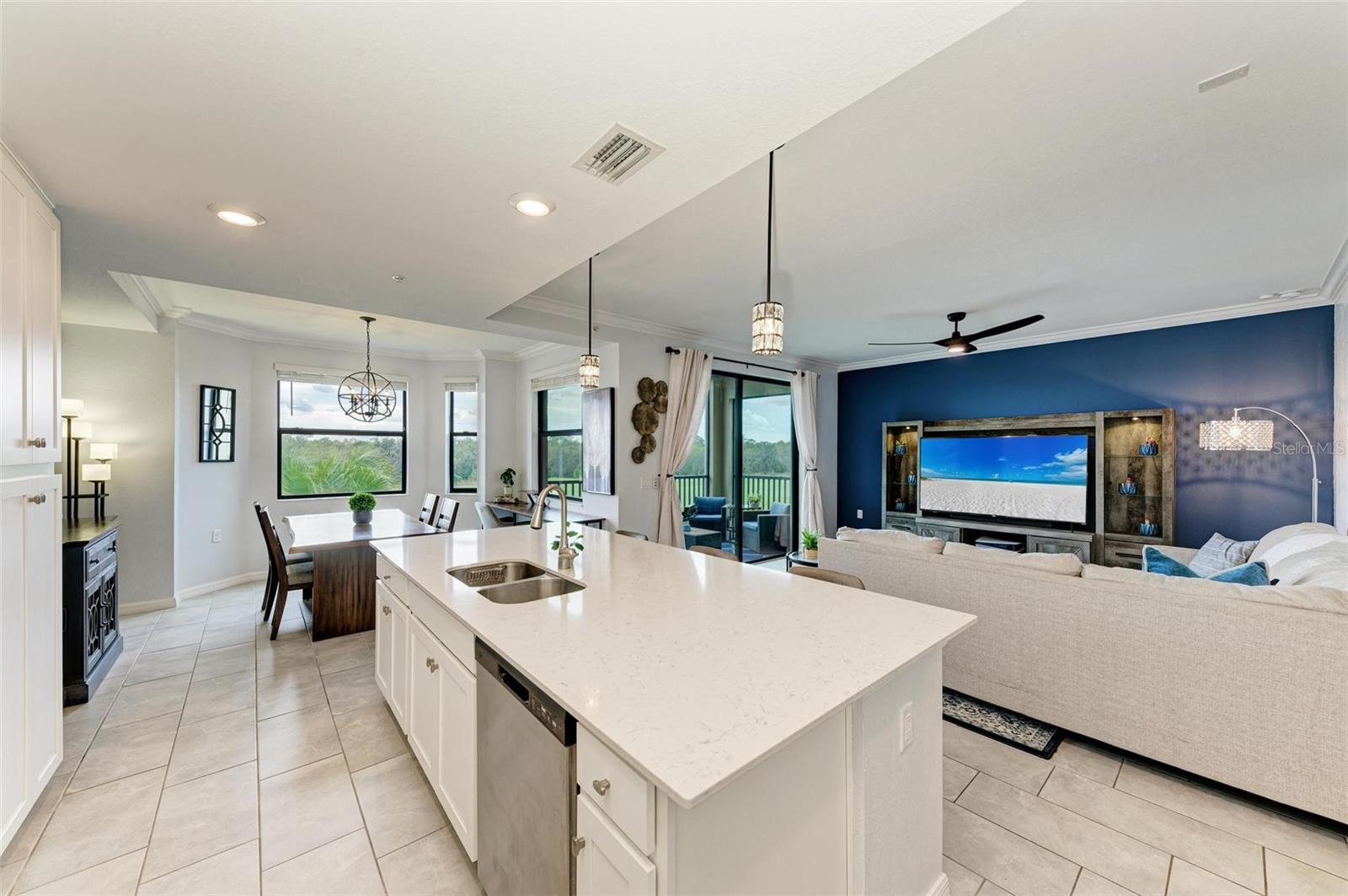 Image 20 of 74 For 17902 Gawthrop Drive 307