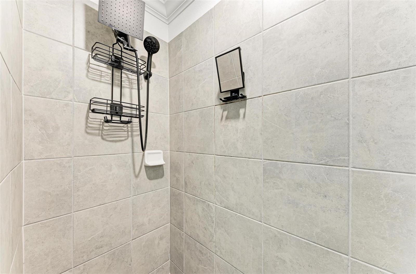 Image 28 of 74 For 17902 Gawthrop Drive 307