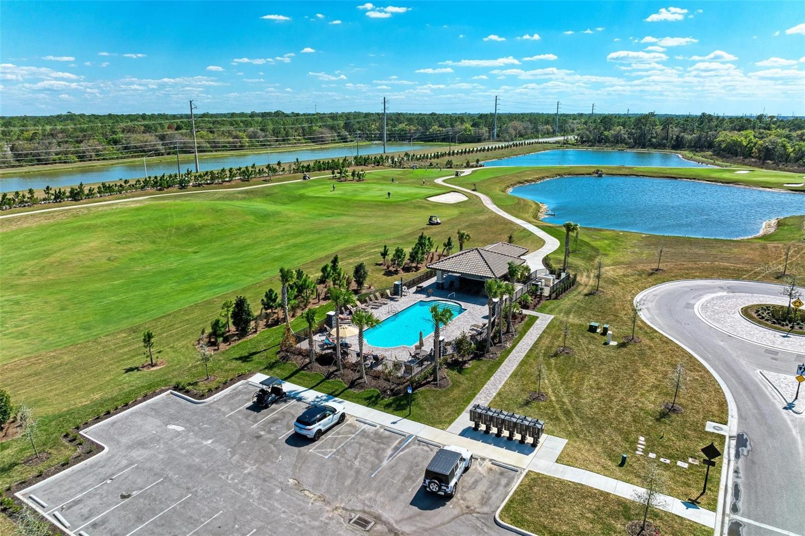 Image 42 of 74 For 17902 Gawthrop Drive 307