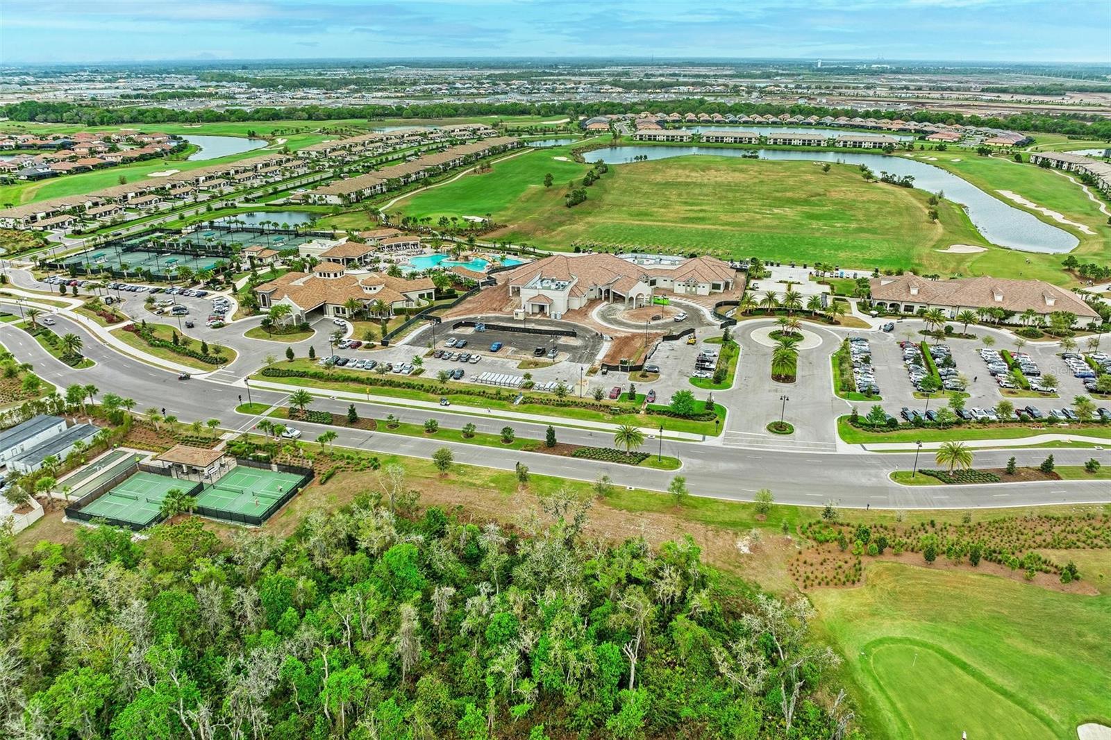 Image 61 of 74 For 17902 Gawthrop Drive 307