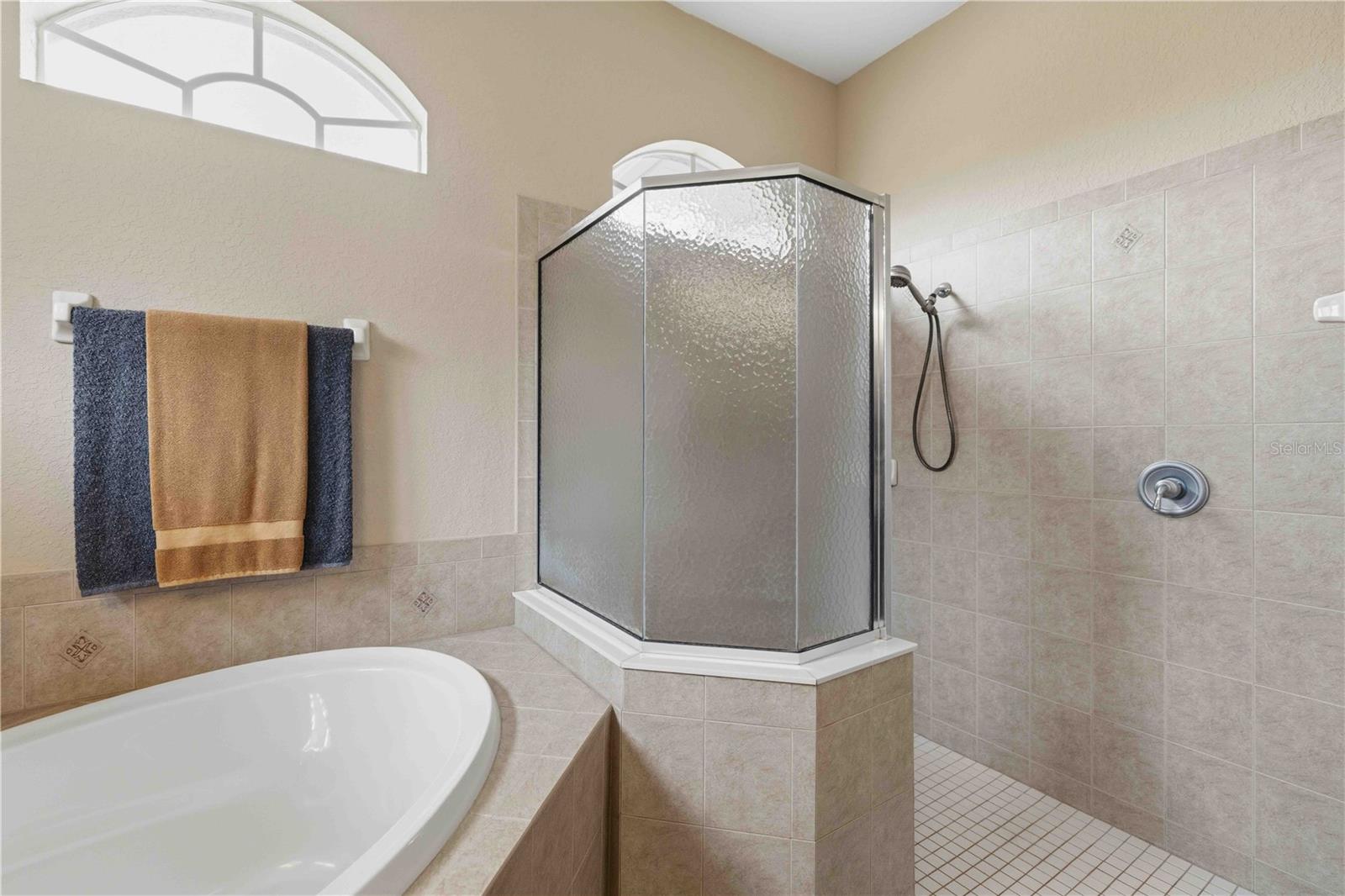 Image 26 of 65 For 9004 Brookfield Terrace