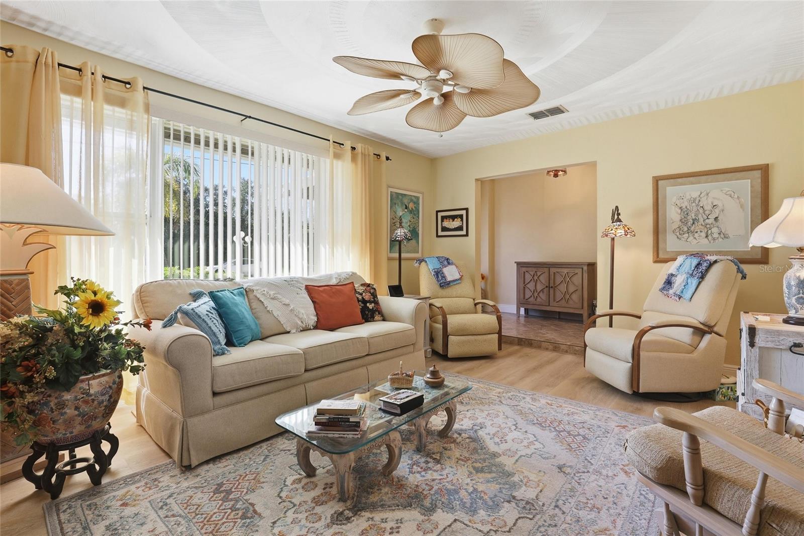 Image 15 of 48 For 15840 Lake Candlewood Drive