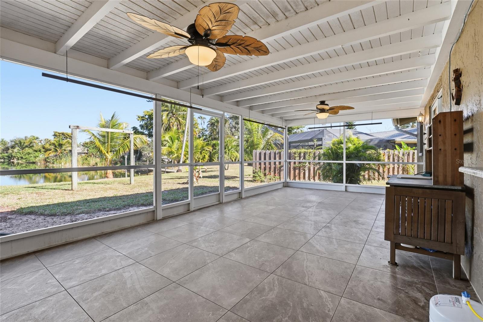 Image 35 of 48 For 15840 Lake Candlewood Drive