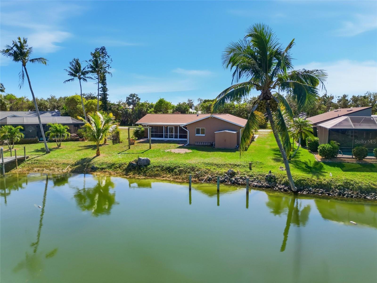 Image 43 of 48 For 15840 Lake Candlewood Drive