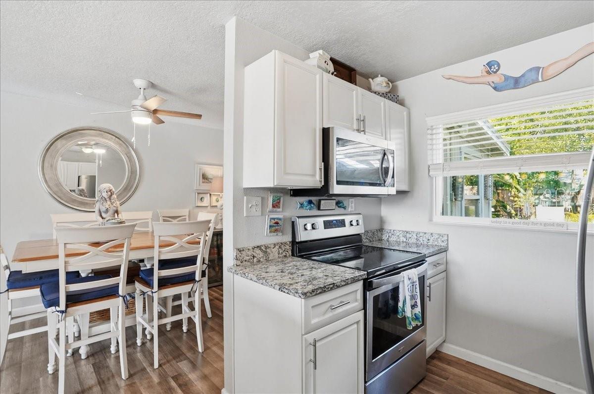 Image 16 of 55 For 3015 Florida Boulevard