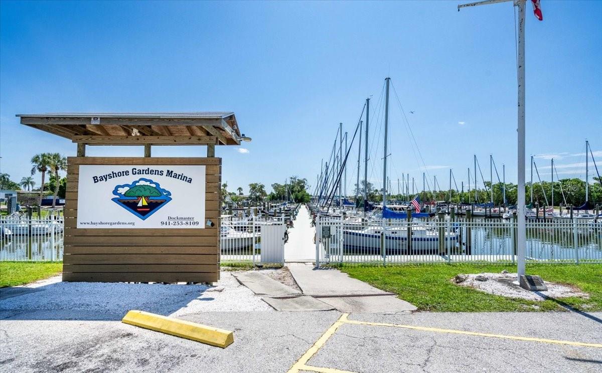 Image 43 of 55 For 3015 Florida Boulevard