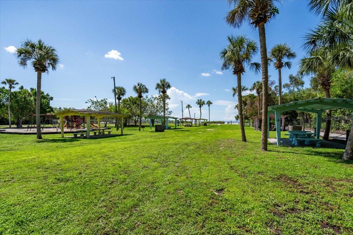 Image 51 of 55 For 3015 Florida Boulevard