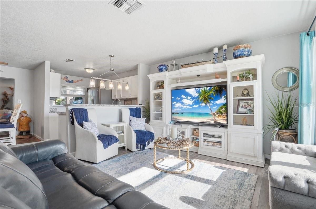 Image 9 of 55 For 3015 Florida Boulevard