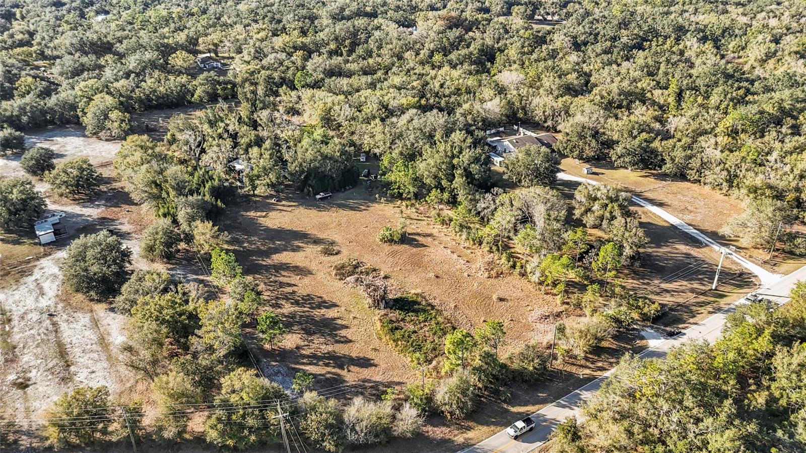 Image 21 of 30 For 1211 Eucalyptus Avenue