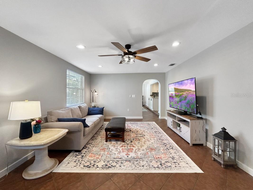 Image 18 of 24 For 10011 46th Avenue W