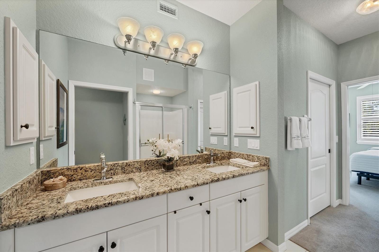 Image 15 of 47 For 4213 Vicenza Drive A2