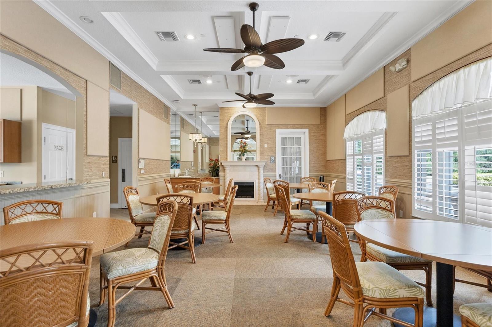 Image 35 of 47 For 4213 Vicenza Drive A2