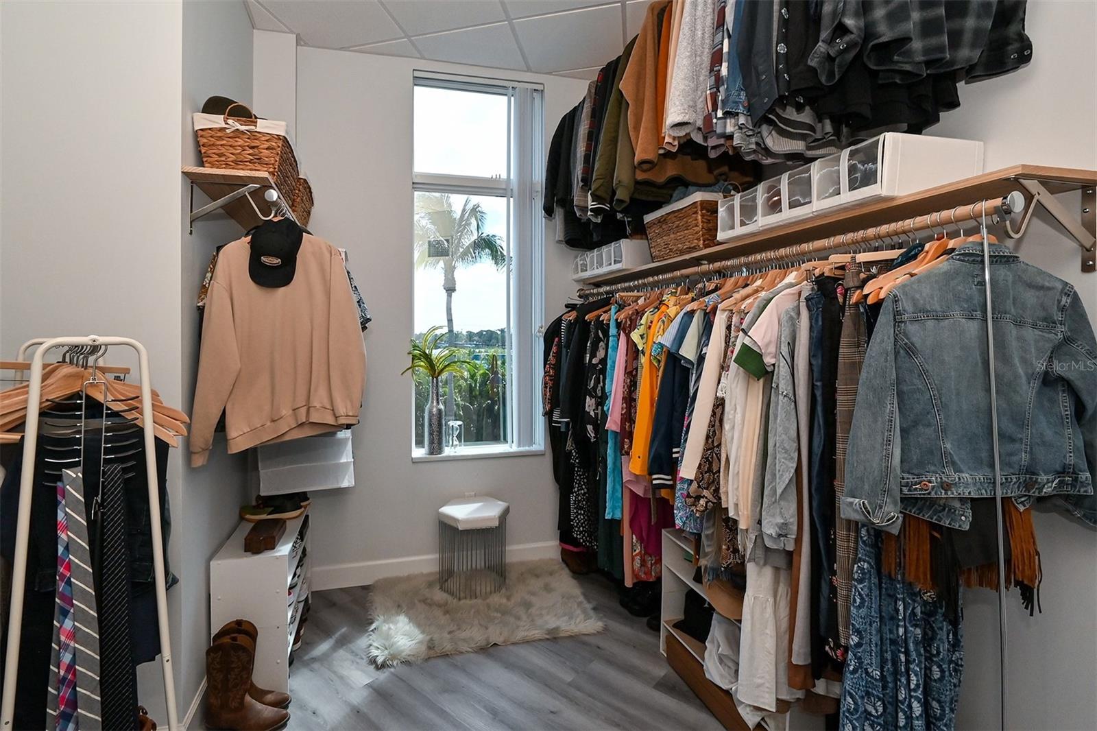 Image 18 of 75 For 516 Tamiami Trail S 102