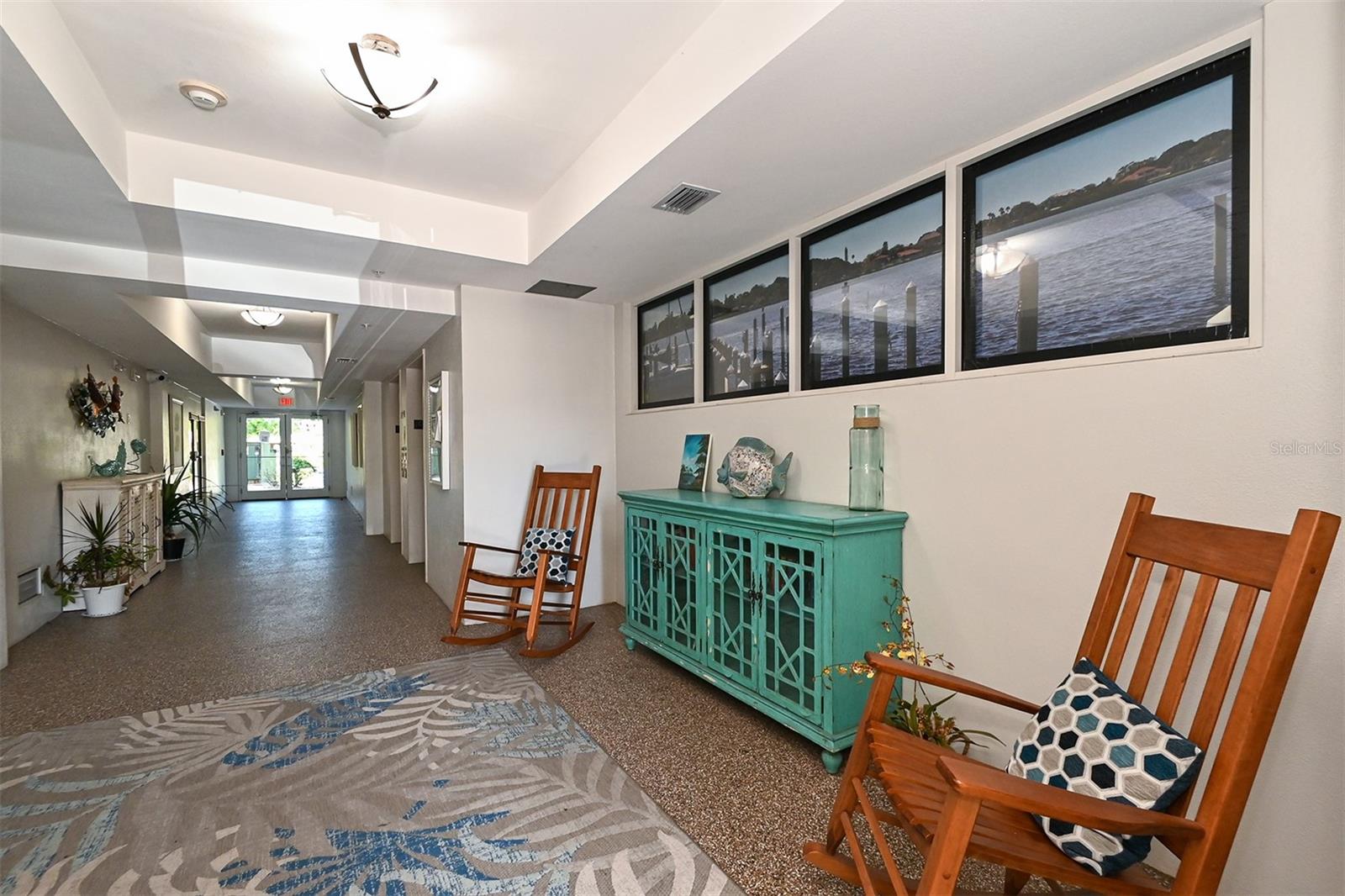 Image 37 of 75 For 516 Tamiami Trail S 102