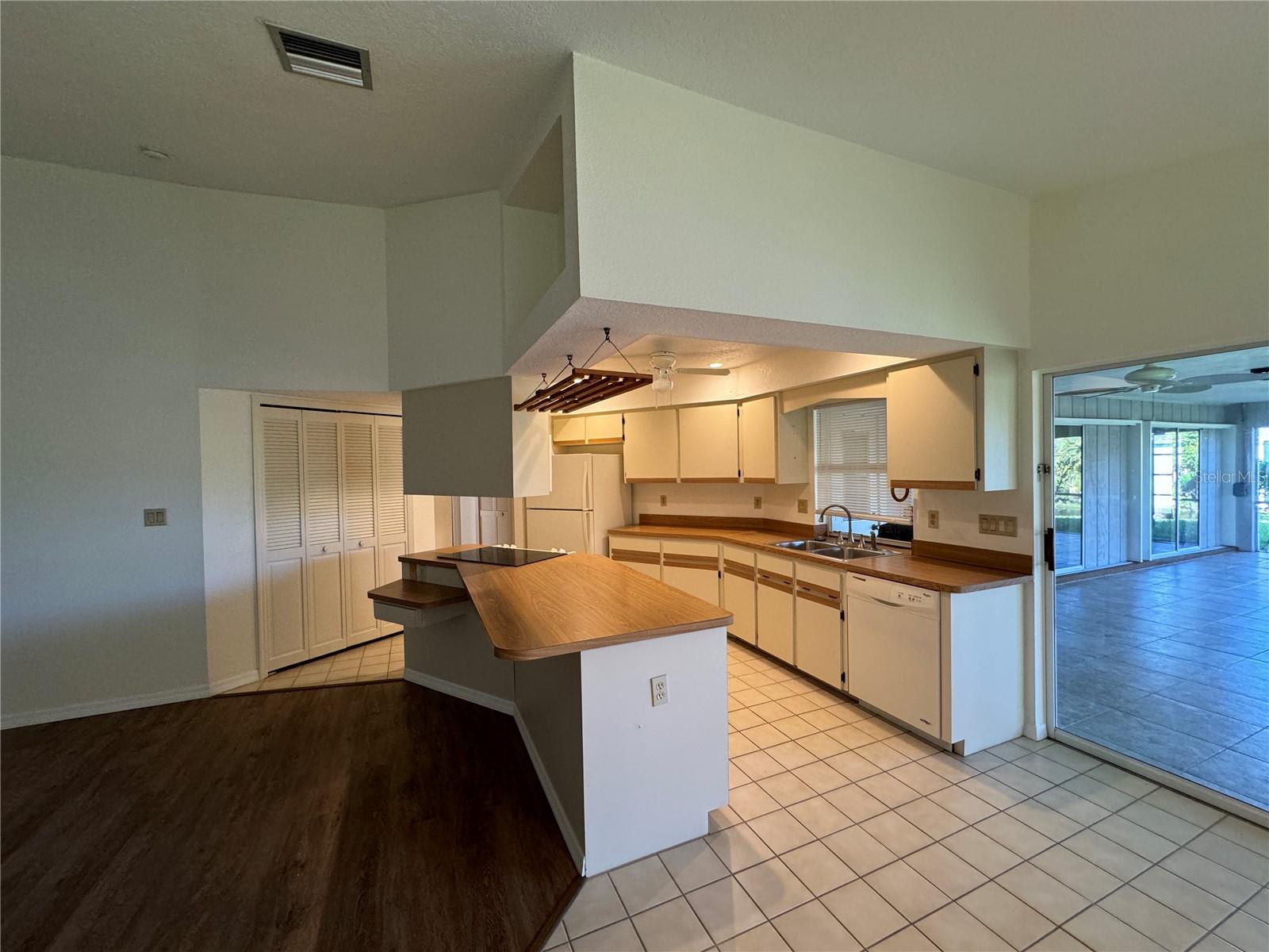 Image 6 of 29 For 21164 Burkhart Drive