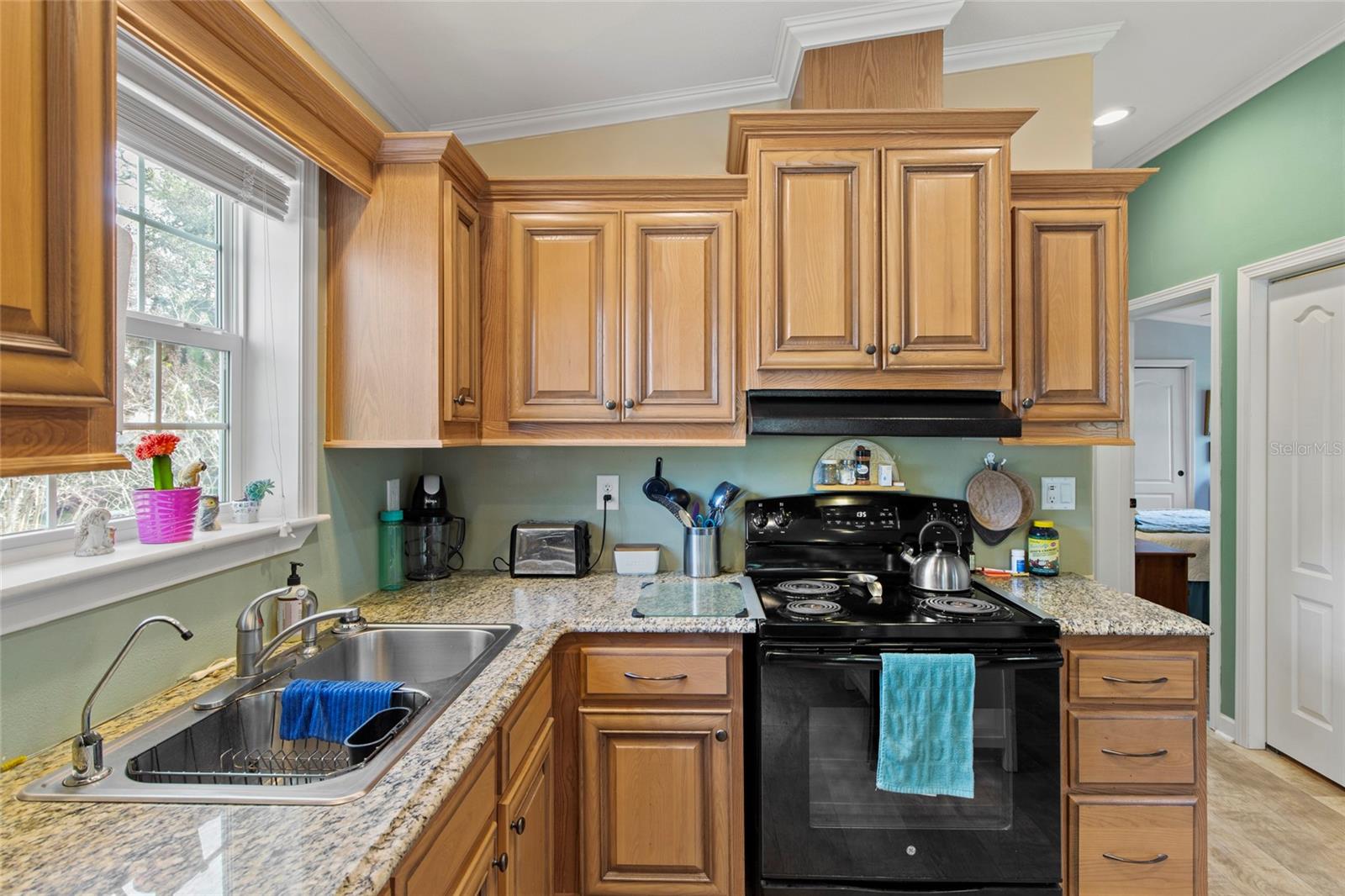 Image 2 of 19 For 905 Padua Court