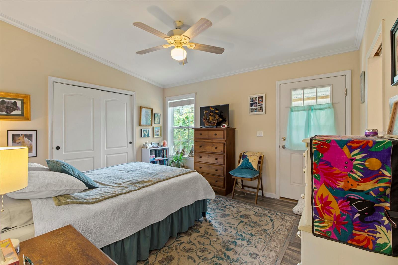 Image 7 of 19 For 905 Padua Court