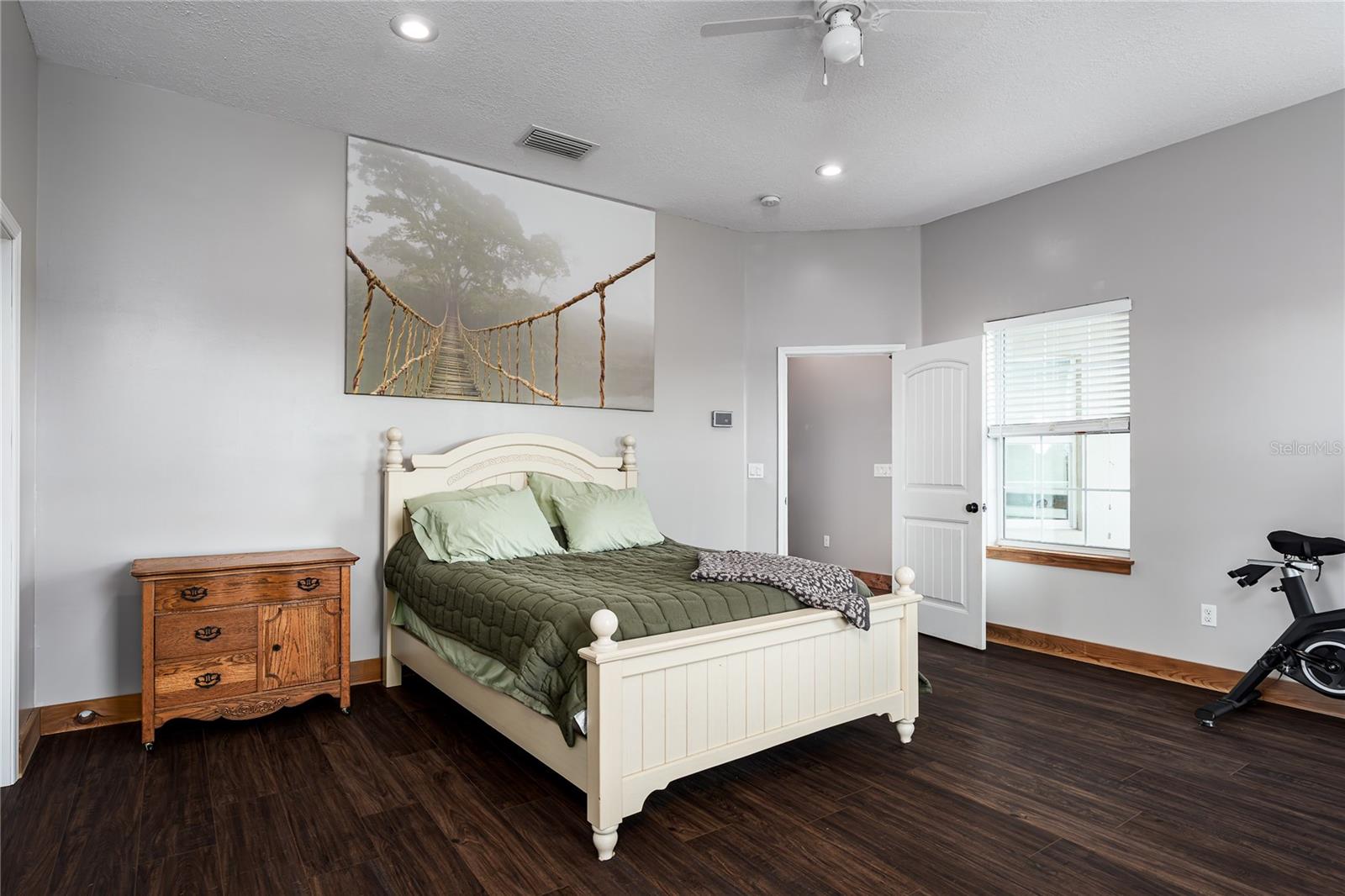 Image 25 of 47 For 10619 Bud Rhoden Road