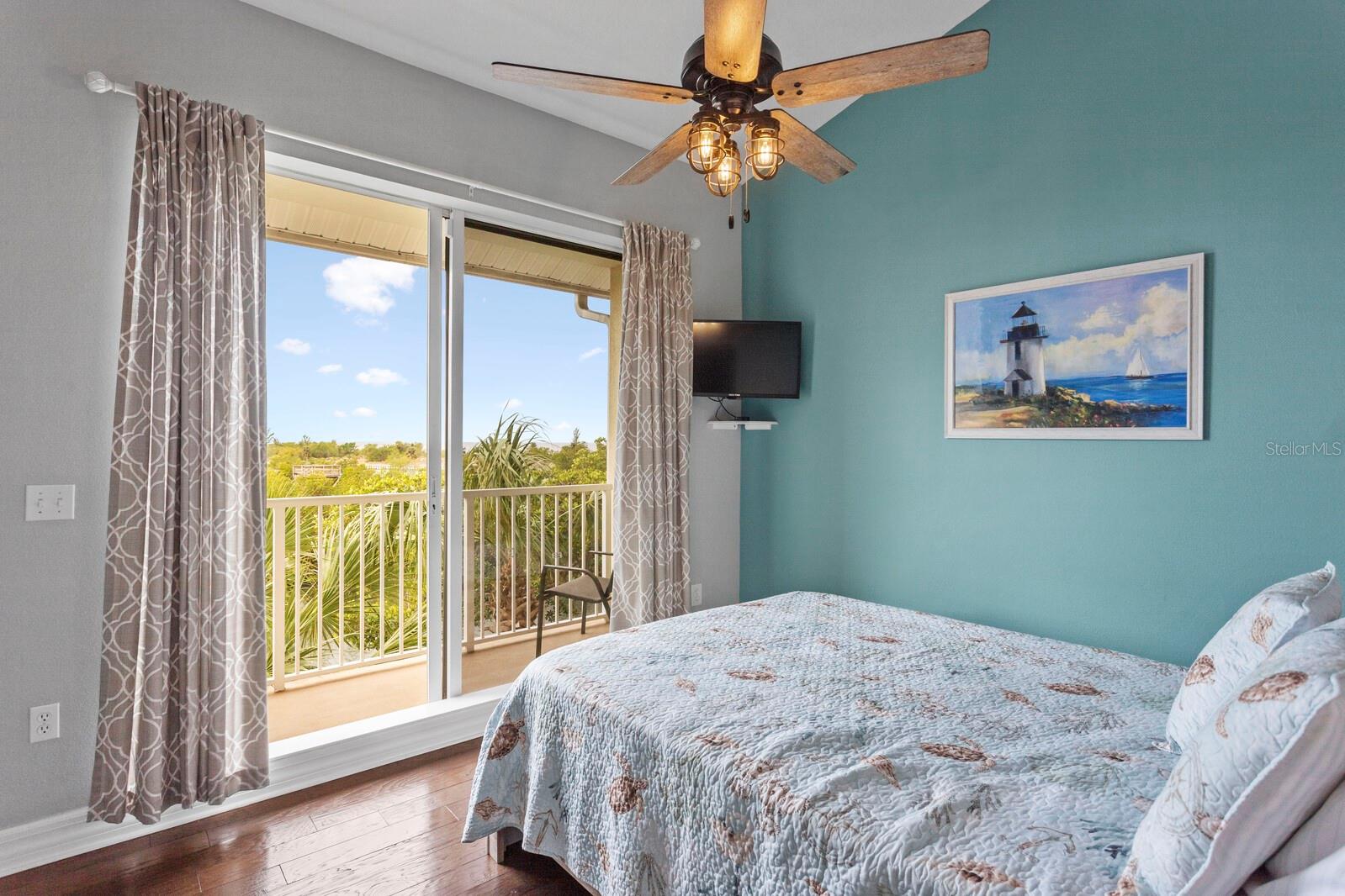 Image 28 of 61 For 464 Bahia Beach Boulevard