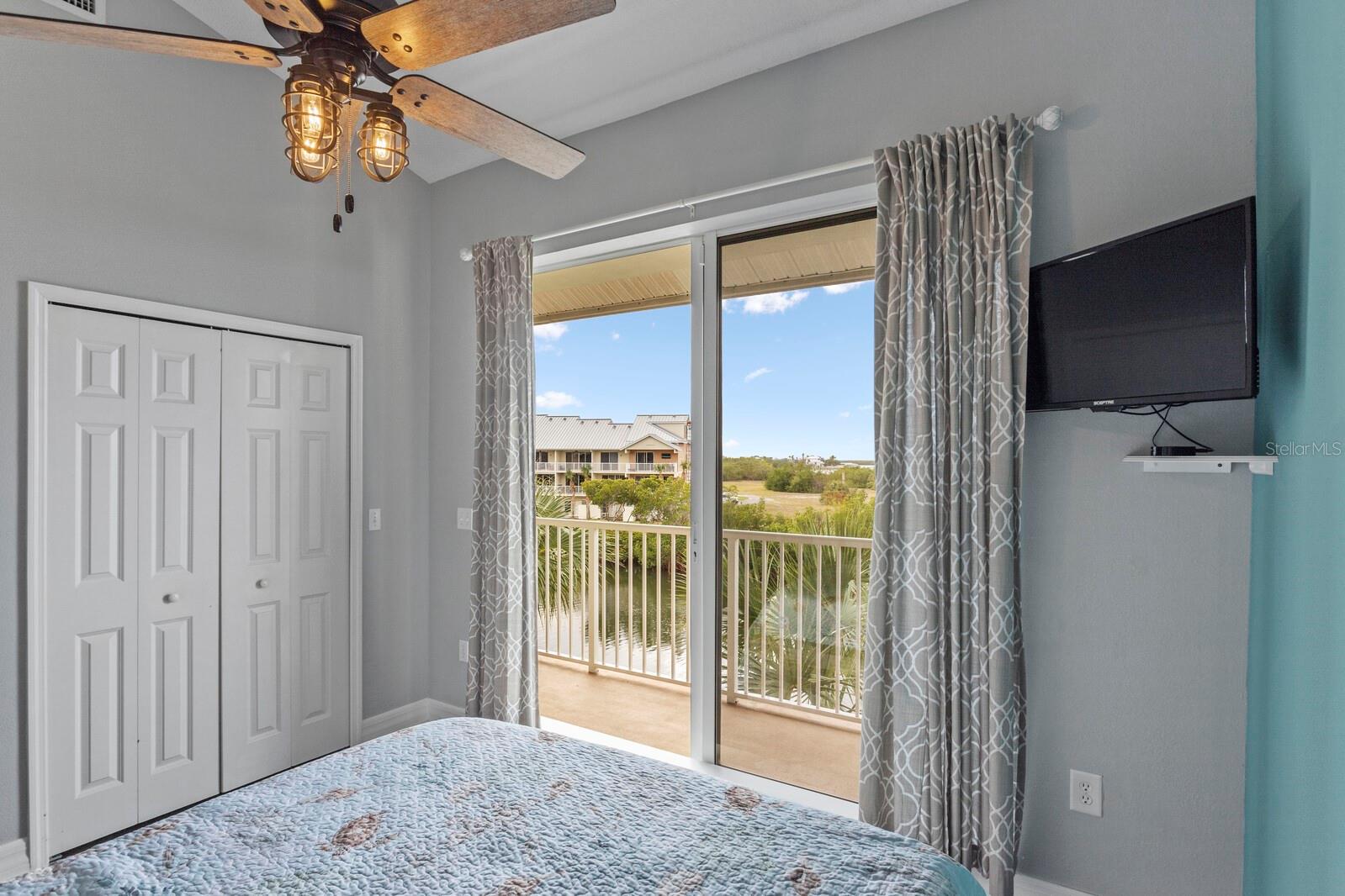 Image 30 of 61 For 464 Bahia Beach Boulevard