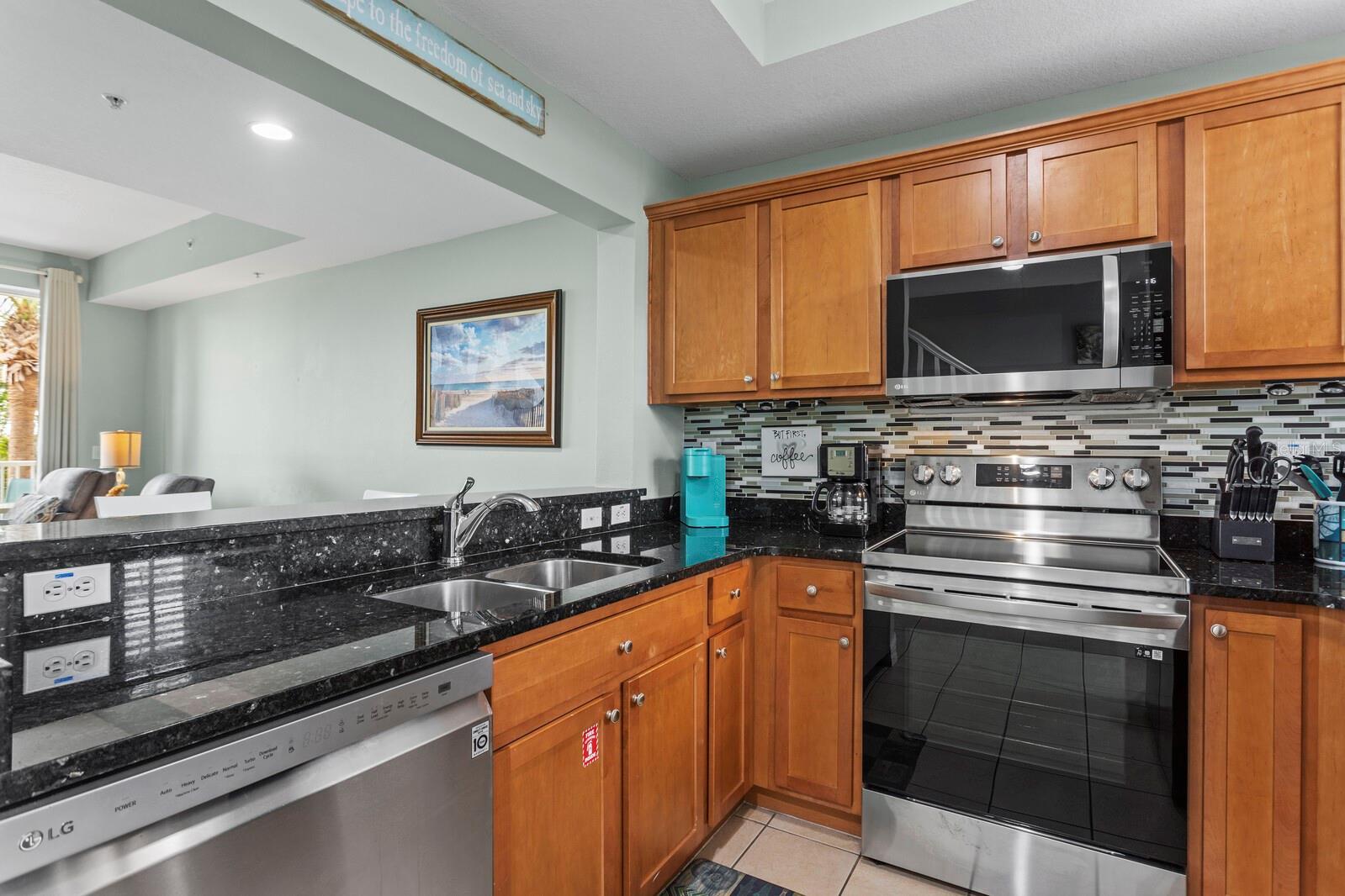 Image 6 of 61 For 464 Bahia Beach Boulevard