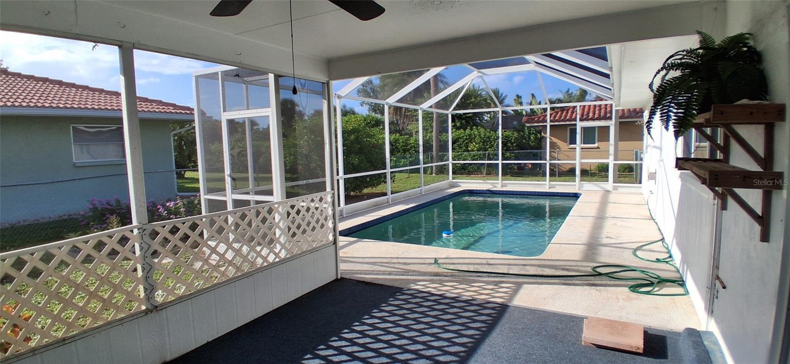 Image 18 of 34 For 441 Rubens Drive E