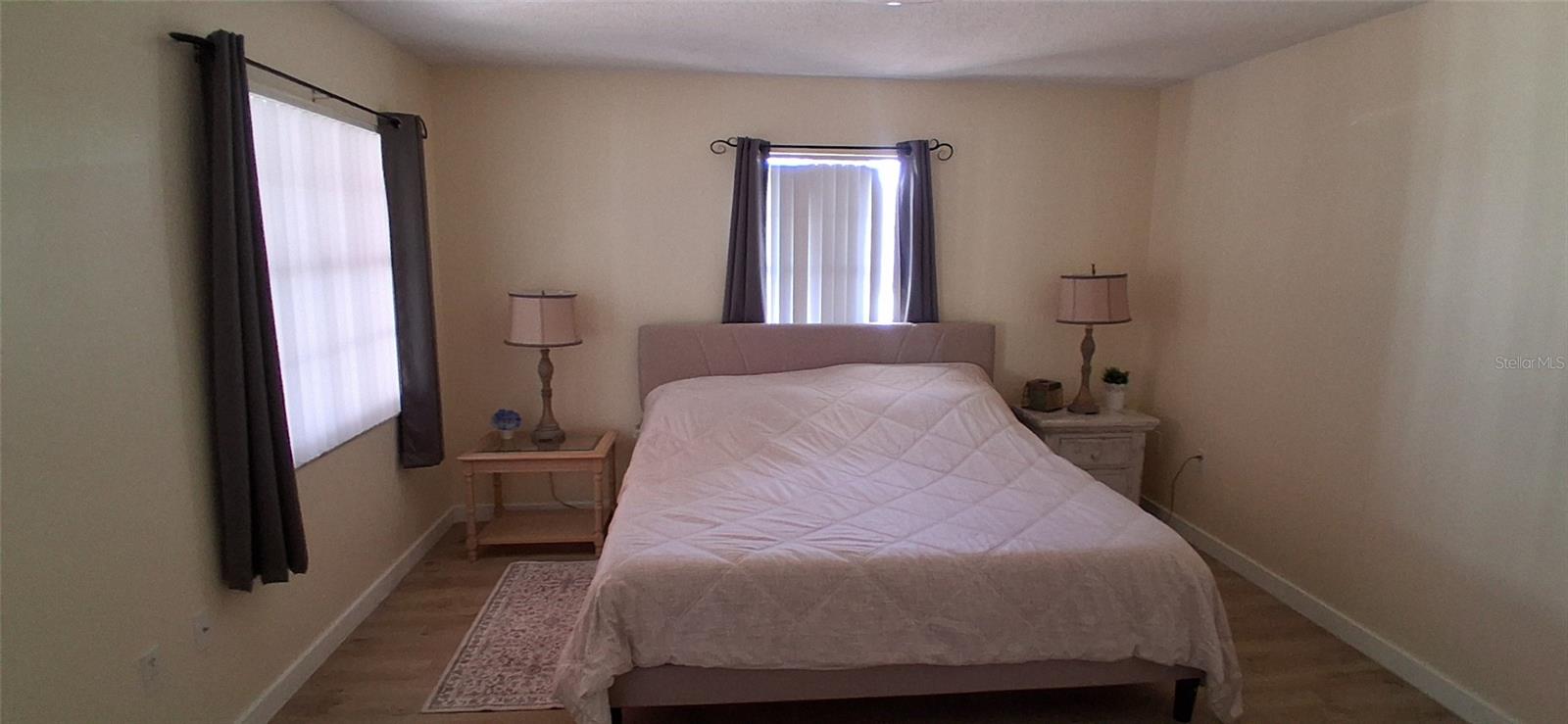 Image 30 of 34 For 441 Rubens Drive E